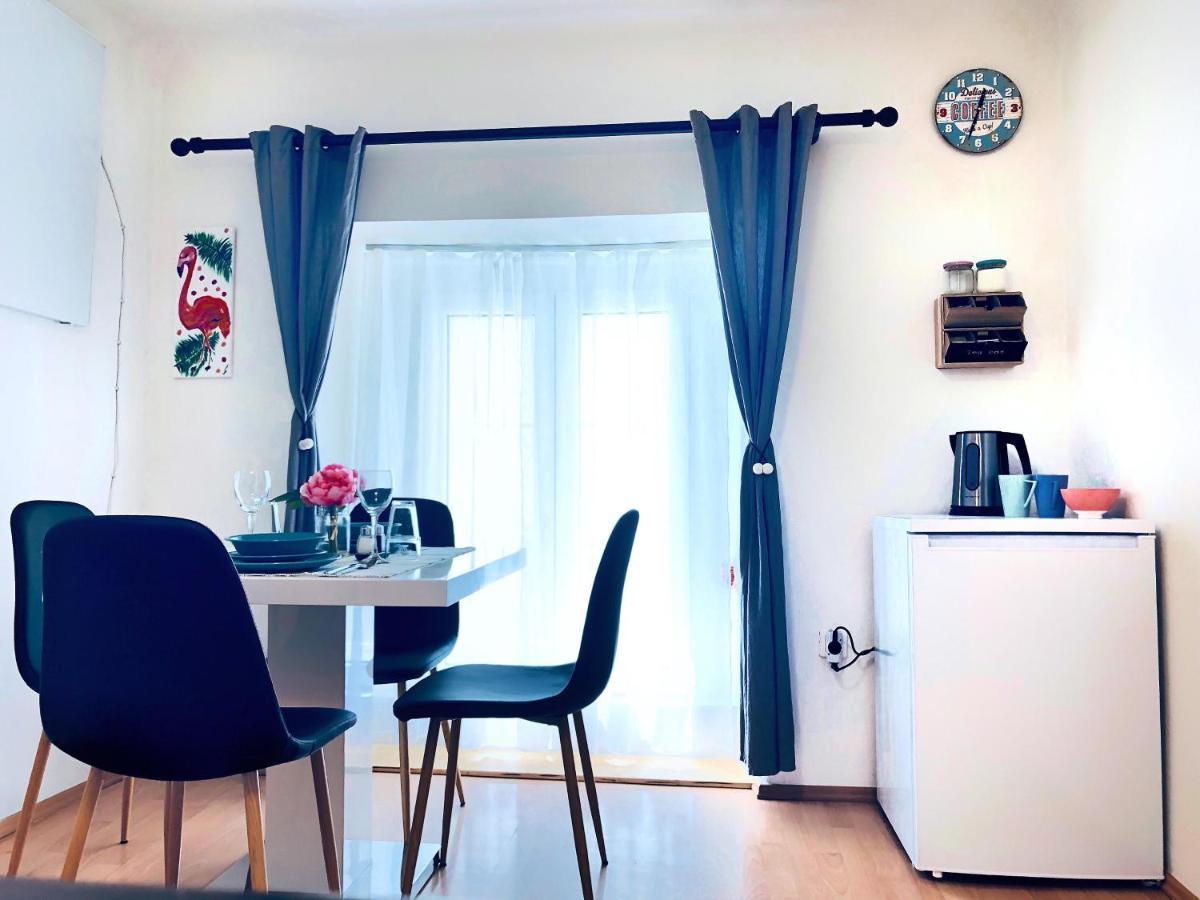 1Br Apartment On The Most Beautiful Street In Ljubljana Center Exterior photo
